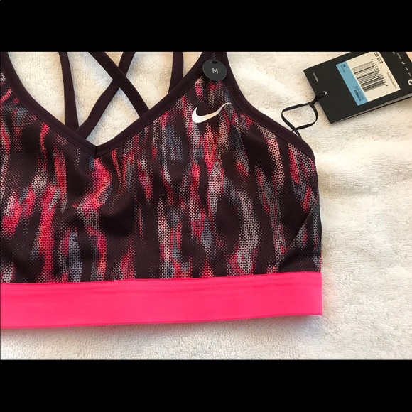 🌸2 for $30🌸 Nike sports bra - Picture 2 of 4